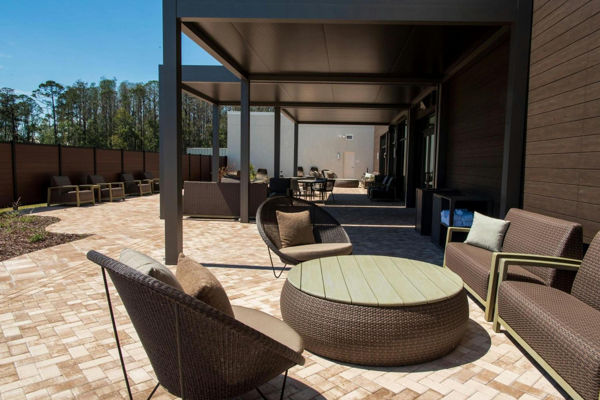 Courtyard By Marriott Lake City Ngoại thất bức ảnh